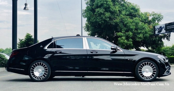 Mercedes-Maybach S560 4Matic 2020